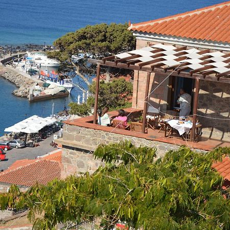 Villa Annie Митимна Экстерьер фото